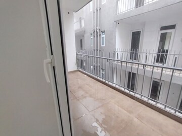 Balcony in 3.5 BHK Apartment at Smart World Gems, Sector 89 – for Rent