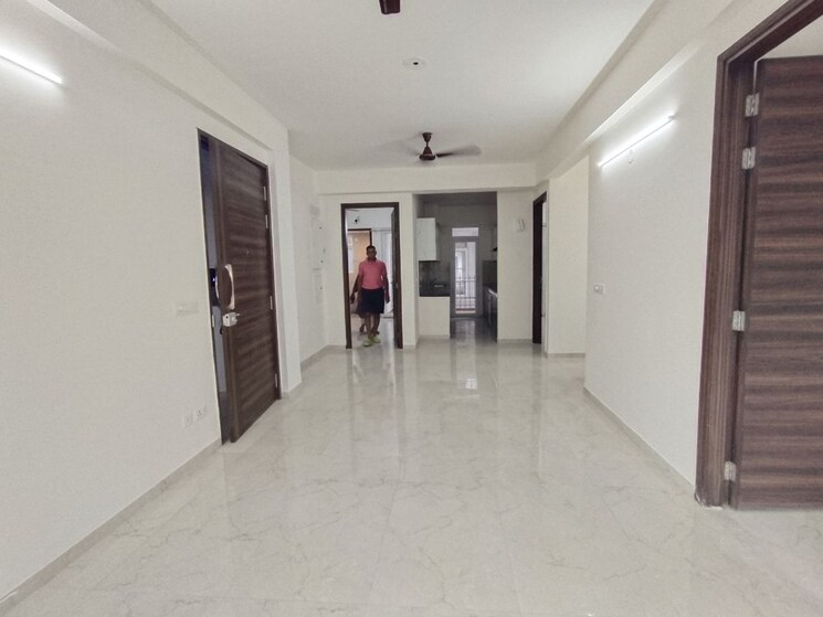 Room, smart-world-gems 3.5 Bedroom 1494 Sq.Ft. Apartment In Sector 89 Gurgaon 9909756