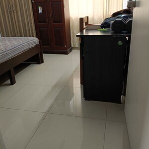 Team Area in 2.5 BHK Apartment at Mantri Webcity, Hennur Road – for Rent