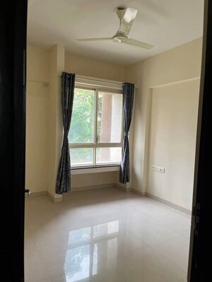 Room in 2 BHK Apartment at Nyati Ebony, Undri – for Rent