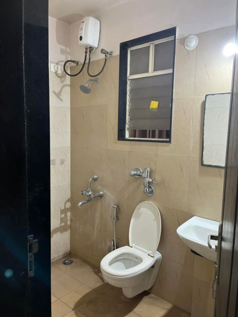 Bathroom, nyati-ebony 2 Bedroom 1064 Sq.Ft. Apartment In Undri Pune 8830217
