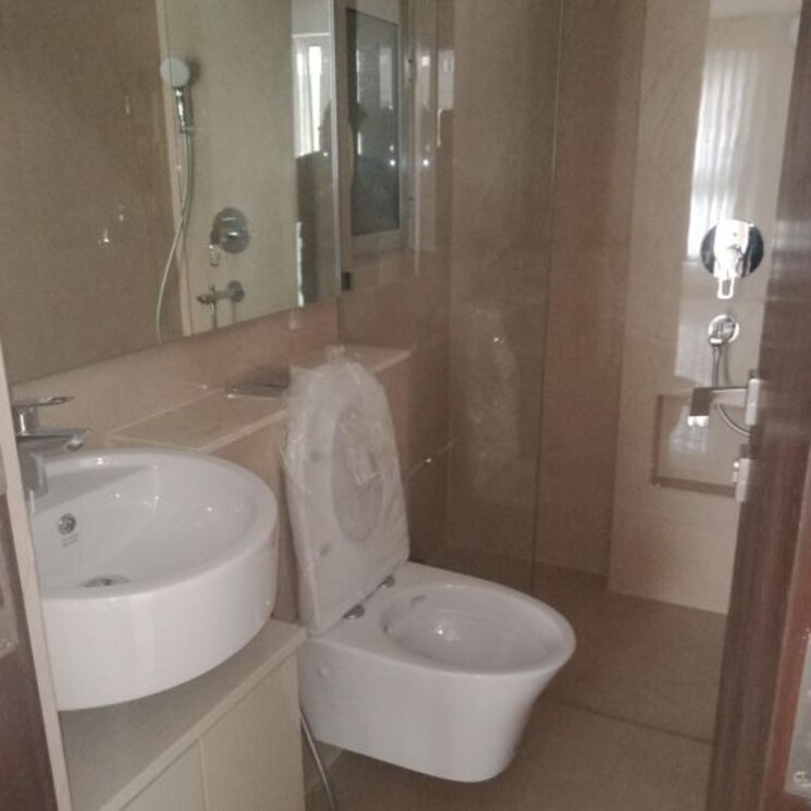 Bathroom, hiranandani-highland 2 Bedroom 594 Sq.Ft. Apartment In Powai Mumbai 9909774