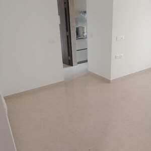 Room in 2 BHK Apartment at Hiranandani Highland, Powai – for Rent