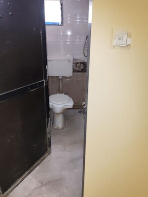 Furnished Amenities in 1 RK Apartment at Balaji Sakshi Apartment, Sector 14 Belapur – for Rent