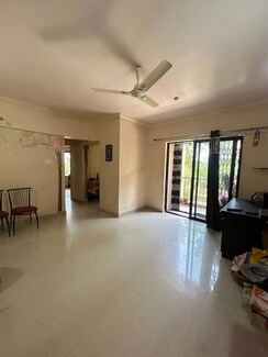 1 BHK + Servant Room Apartment For Rent in Bramha Avenue