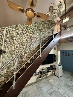 2 BHK + Servant Room Apartment For Sale in Royal Apartments Wanwadi