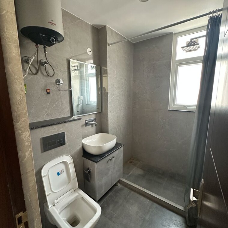 Bathroom, ram-shanti-apartment 3 Bedroom 2400 Sq.Ft. Apartment In Sarswati Kunj ii Gurgaon 9909798