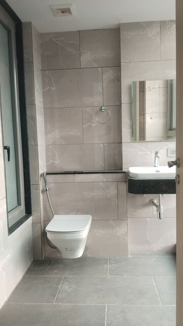 Bathroom in 4 BHK Apartment at Rustomjee Crown, Prabhadevi – for Rent