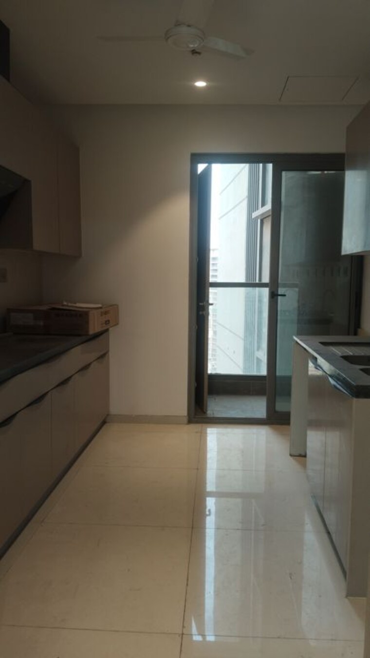 Kitchen, rustomjee-crown 4 Bedroom 2500 Sq.Ft. Apartment In Prabhadevi Mumbai 9909825