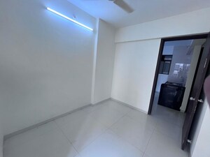 Room in 2 BHK Apartment at Samarth Bhalchandra Vatika, Tathawade – for Sale