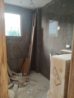 Bathroom in 3 BHK Builder Floor at BPTP District, Sector 81 – for Sale