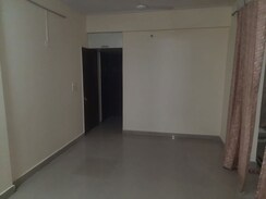 1.5 BHK Apartment For Rent in RWA Apartments Sector 52