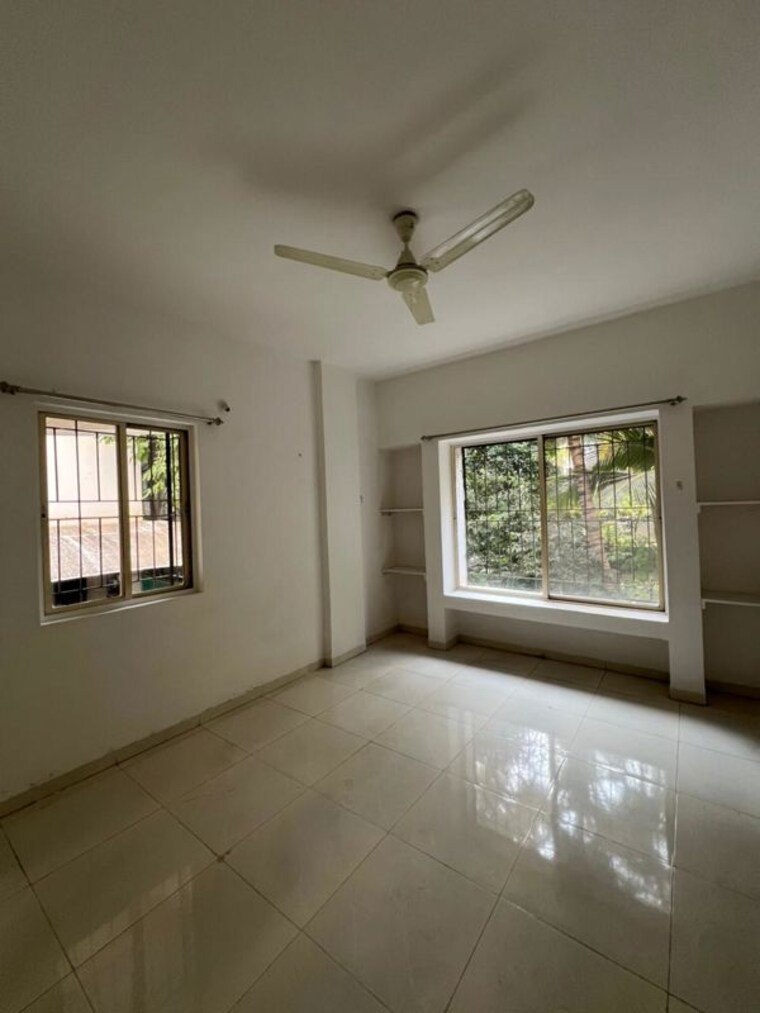 Room, mohan nagar co op society 2 Bedroom 1000 Sq.Ft. Apartment In Mohan Nagar Co Op Society Pune 9909880