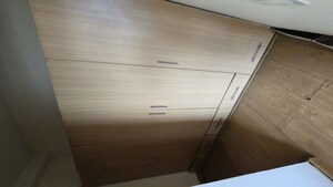 Room in 3.5 BHK Apartment at Eldeco Green Meadows, Pi Greater Noida – for Rent