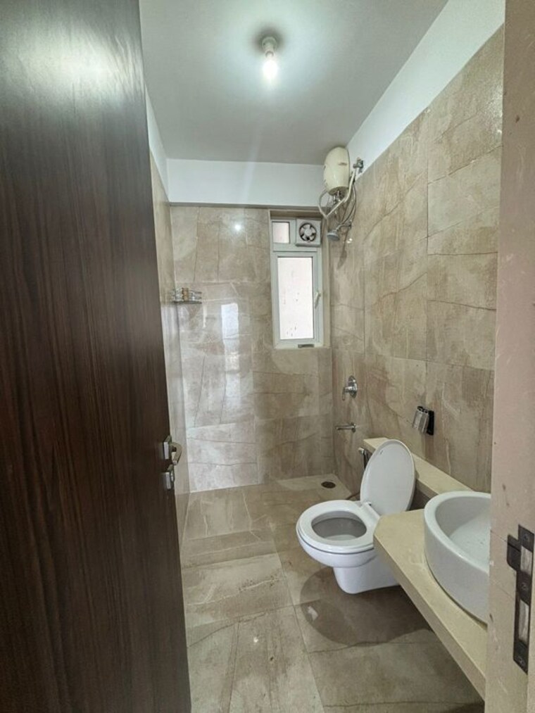 Bathroom, jp-decks 2 Bedroom 1125 Sq.Ft. Apartment In Goregaon East Mumbai 9909812