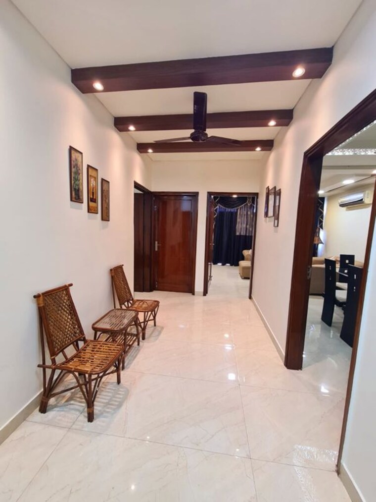 Living Room, sukhdev vihar 3 Bedroom 4356 Sq.Ft. Apartment In Sukhdev Vihar Delhi 9909857