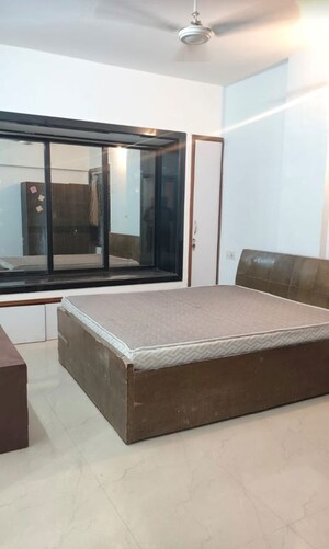 Bedroom in 3 BHK Apartment at Atul Blue Orbit, Malad West – for Rent