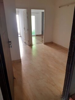 2 BHK Apartment For Rent in Migsun Roof