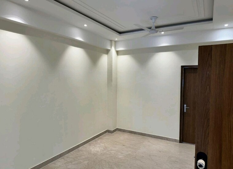 Room, suncity-vatsal-valley 3 Bedroom 770 Sq.Ft. Apartment In Gwal Pahari Gurgaon 9909959