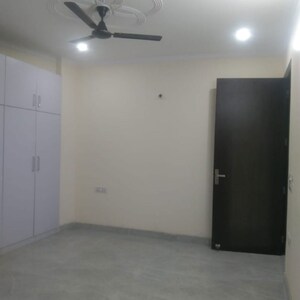 Room in 2 BHK Builder Floor at Sector 22 – for Rent