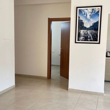 Room in 2.5 BHK Apartment at Bhartiya Nikoo Homes, Kannur – for Rent