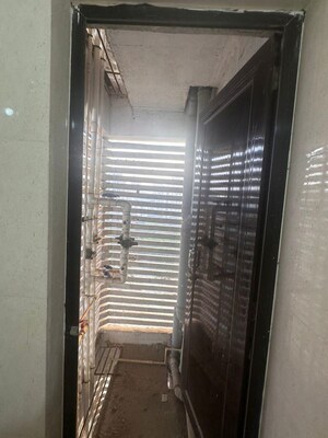 Bathroom in 1 BHK Apartment at Puraniks City Reserva, Ghodbunder Road – for Rent