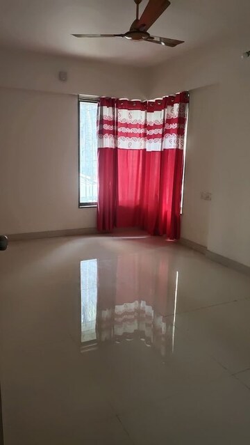 Furnished Amenities in 2 BHK Apartment at Atharva Shweta CHS, Chembur – for Rent
