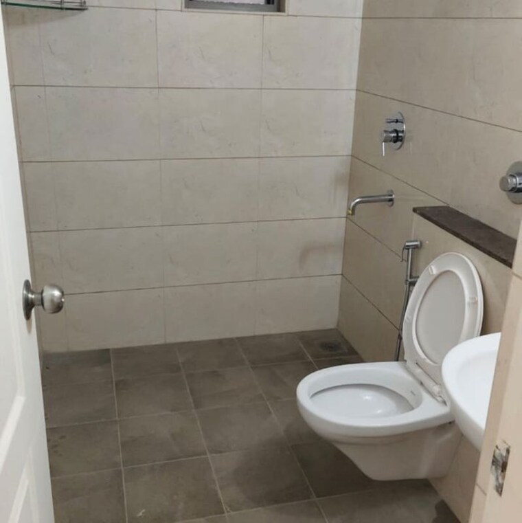 Bathroom, purva-venezia 3 Bedroom 1572 Sq.Ft. Apartment In Yelahanka New Town Bangalore 9910150