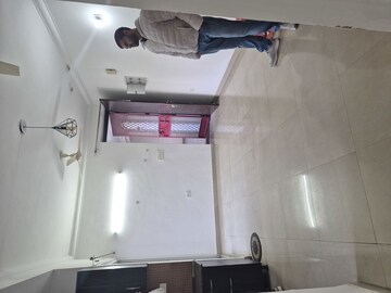 Furnished Amenities in 2 BHK Apartment at Antriksh Golf View, Sector 78 – for Rent