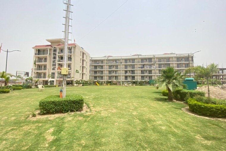 Exterior View, maxxus-elanza 3 Bedroom 1500 Sq.Ft. Apartment In International Airport Road Zirakpur 9910028