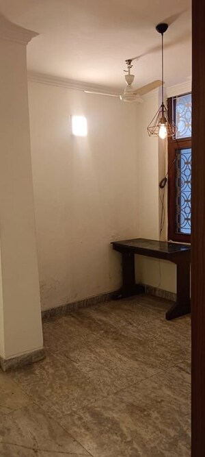 Room in 2 BHK Builder Floor at Chittaranjan Park – for Sale