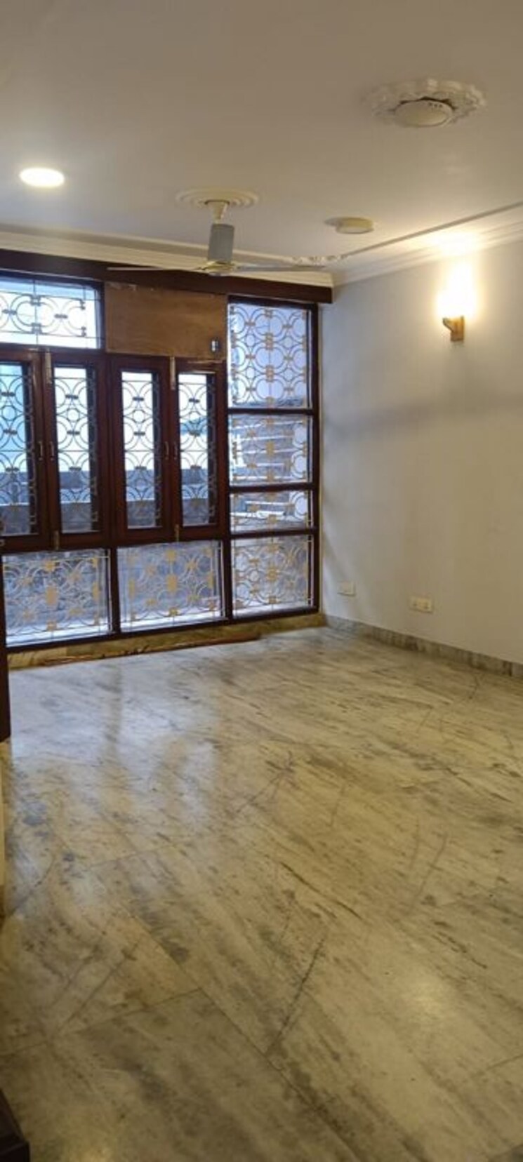 Room, chittaranjan park 2 Bedroom 1125 Sq.Ft. Builder Floor In Chittaranjan Park Delhi 9910177