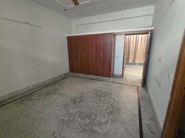 Room in 2 BHK Builder Floor at Huda Staff Colony, Sector 46 – for Rent