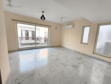 Room in 3 BHK Apartment at Anant Raj Ashok Estate, Sector 63a – for Rent