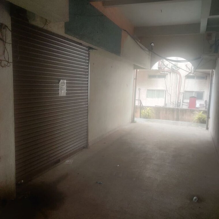 Room, balaji-palace Commercial Shop 150 Sq.Ft. In Kharadi Pune 9910200