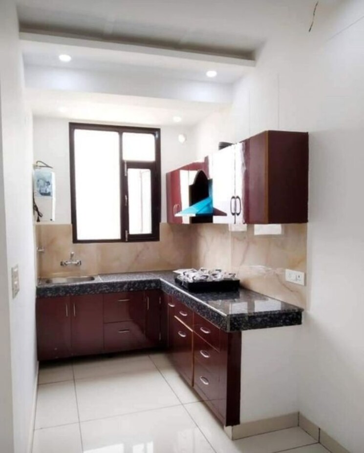 Kitchen, vibhuti khand Pg For Girls In Vibhuti Khand 9910349