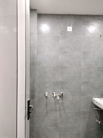 Bathroom in 2 BHK Builder Floor at Mahavir Enclave 1 – for Rent