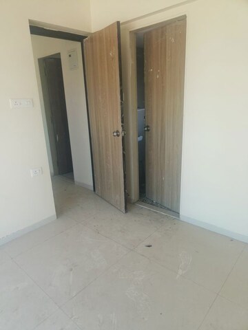 Room in 1 BHK Apartment at A And O Eminente Phase 2, Dahisar East – for Rent