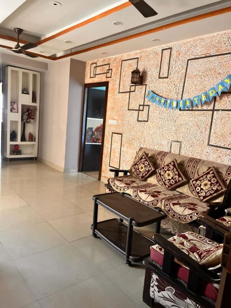 Living Room, habitech-panch-tatva 3 Bedroom 1325 Sq.Ft. Apartment In Ecotech 12 Greater Noida Greater Noida 9910432