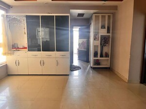 Room in 3 BHK Apartment at Habitech Panch Tatva, Ecotech 12 Greater Noida – for Rent