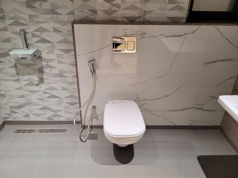 Bathroom, kumar-magna-city 3 Bedroom 1053 Sq.Ft. Apartment In Manjri Budruk Pune 9910016