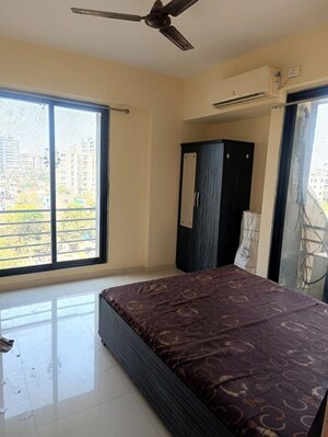 Room in 2 BHK Apartment at Kanak Kala Apartment, Satellite – for Rent
