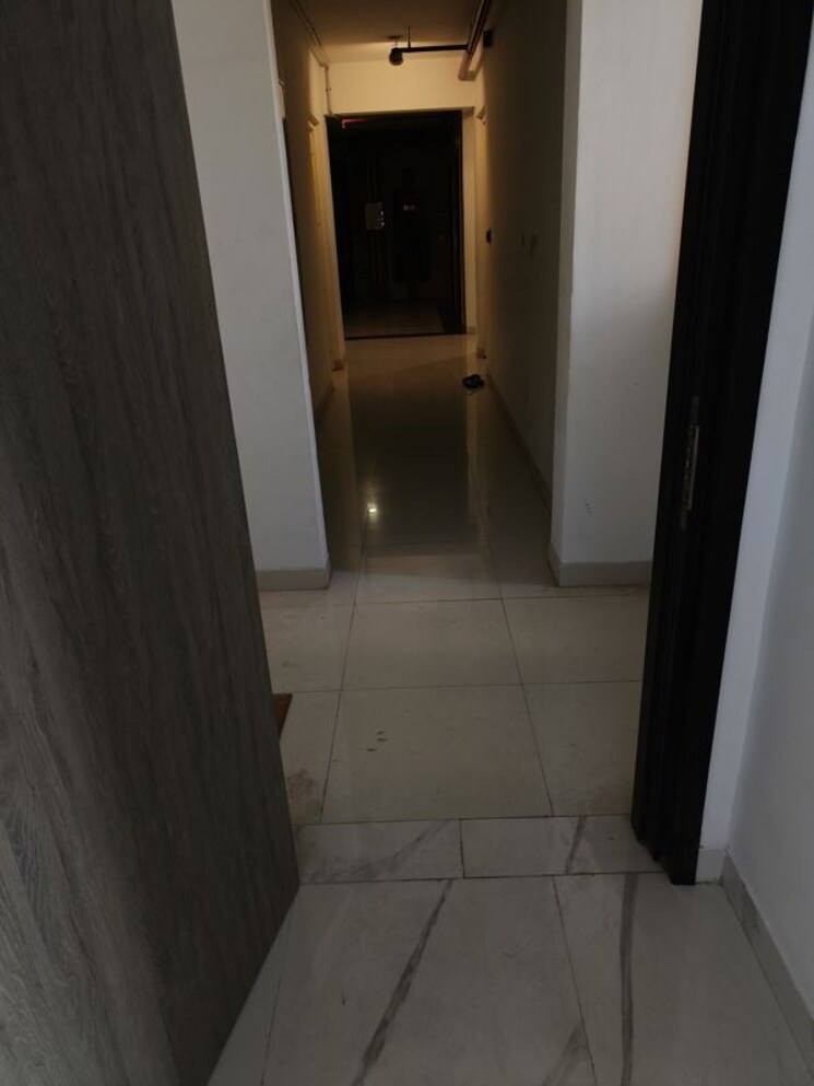 Bathroom, risland-the-icon 2 Bedroom 561 Sq.Ft. Apartment In Dhokali Thane 9910511
