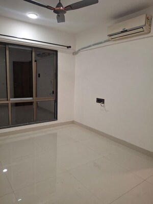 Room in 1 BHK Apartment at Govind Nagar – for Rent