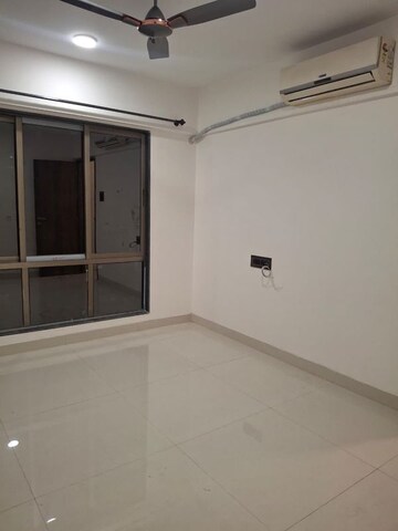 Room in 1 BHK Apartment at Govind Nagar – for Rent