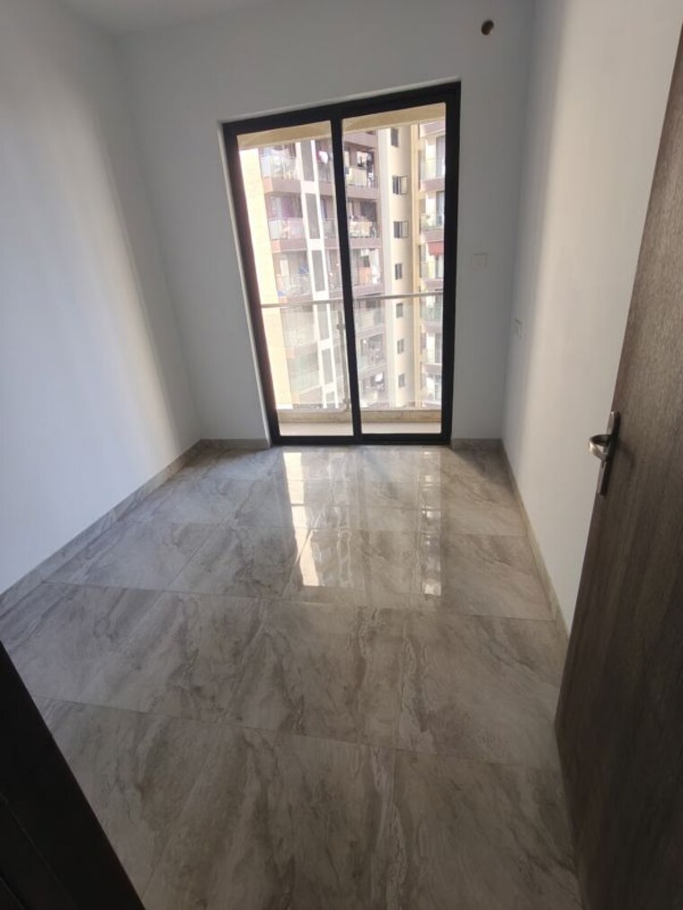 Room, risland-the-icon 3 Bedroom 756 Sq.Ft. Apartment In Dhokali Thane 9910595