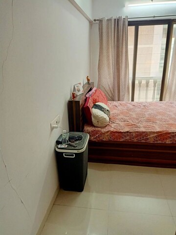 Bedroom in 2 BHK Apartment at Kanakia Spaces Sevens, Andheri East – for Rent