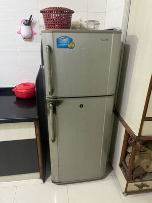 Furnished Amenities in 2 BHK Apartment at Satellite – for Rent