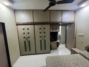 Bedroom in 2 BHK Apartment at Satellite – for Rent