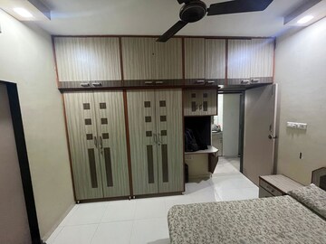 Bedroom in 2 BHK Apartment at Satellite – for Rent